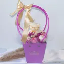 Box Prezentowy Flowerbox na Zakończenie Roku – Miś z Książkami i Piwonie
